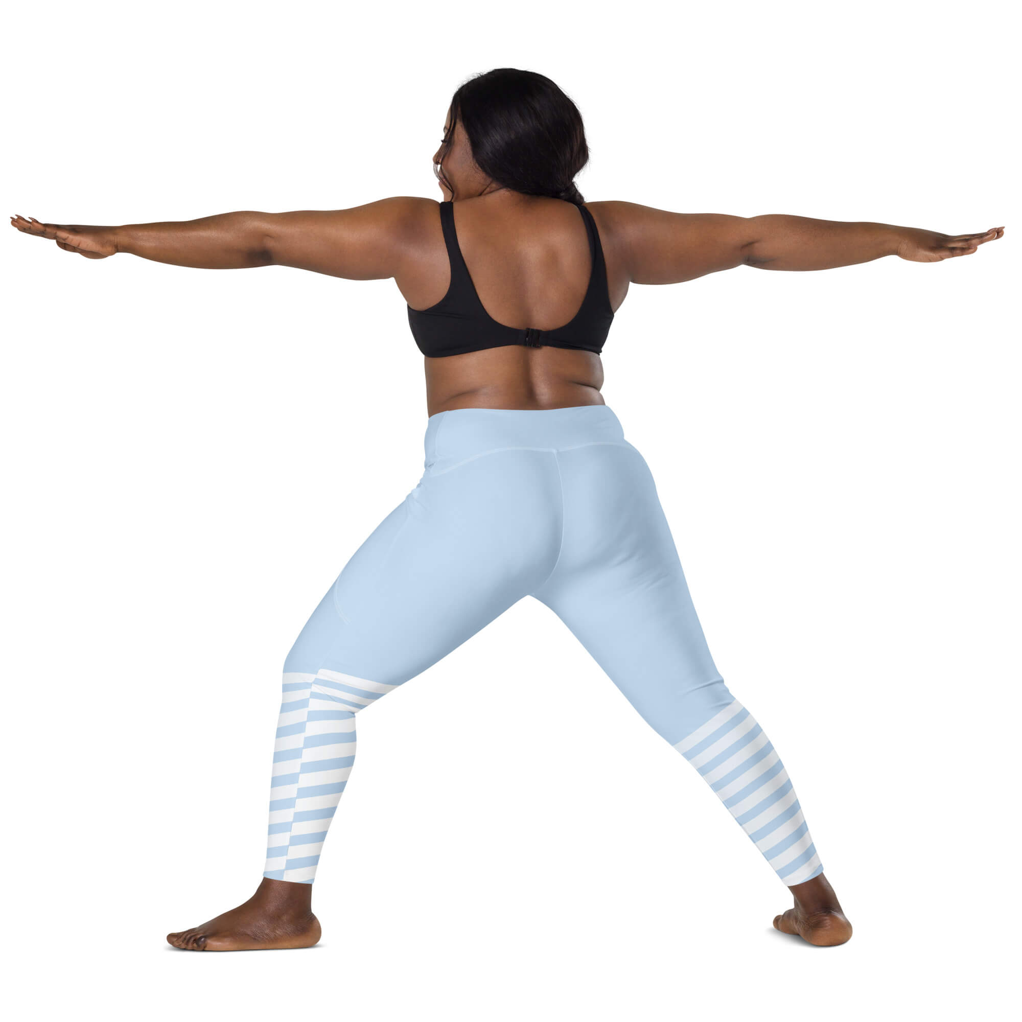 Himmelsblau Leggings Rückansicht – Yoga-Pose aktive Frauen 50+ | famora-style