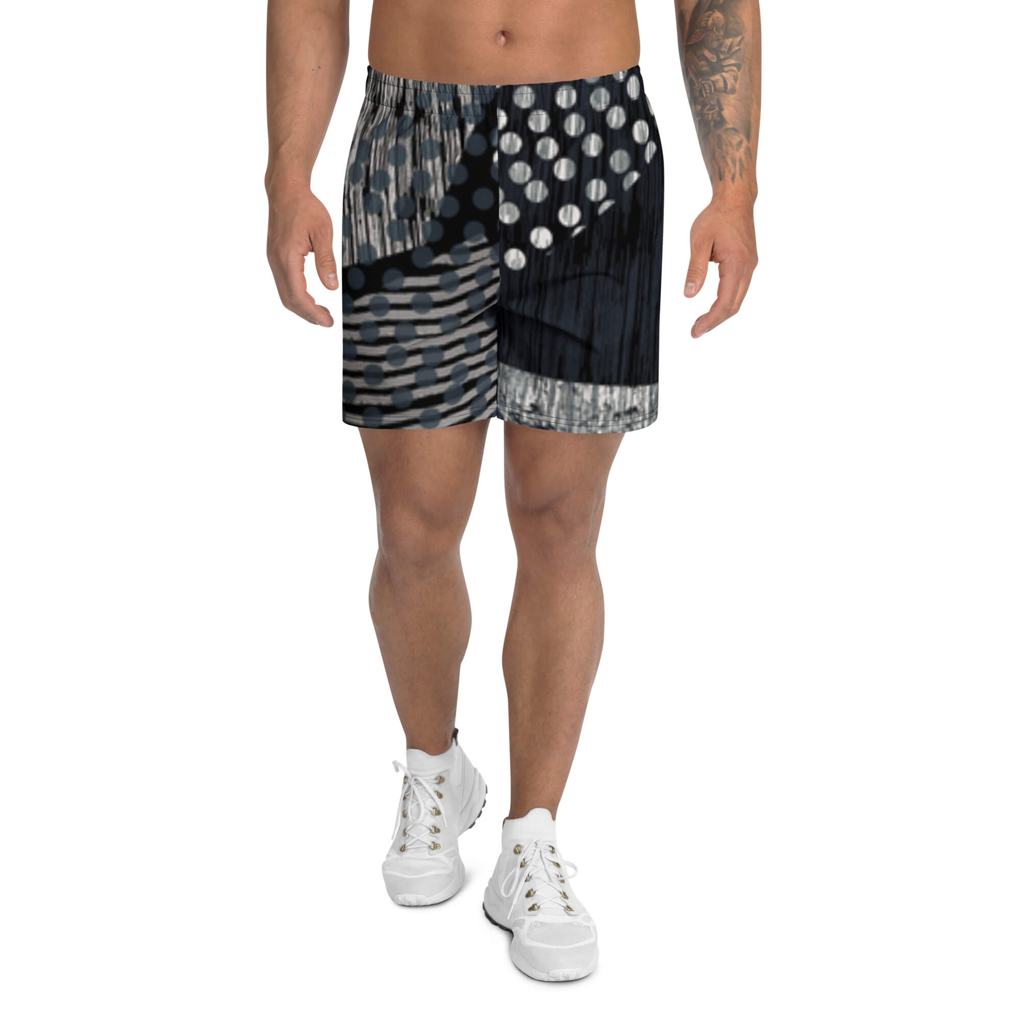 Nachhaltige Sport-Shorts - Detailansicht vorne mit UPF50+ Schutz