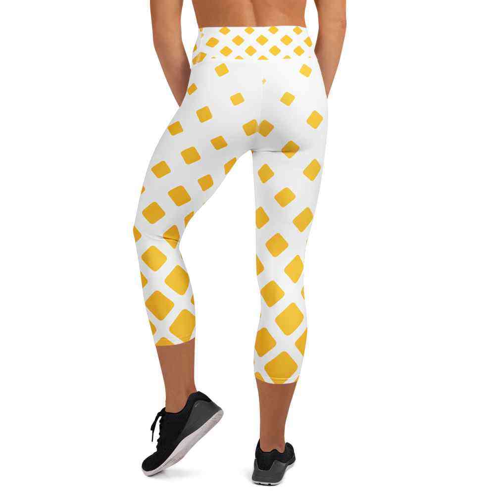 Leichte Hufe Capri Leggings Rückansicht – High Waist Capri für Yoga & Reiten | famora-style