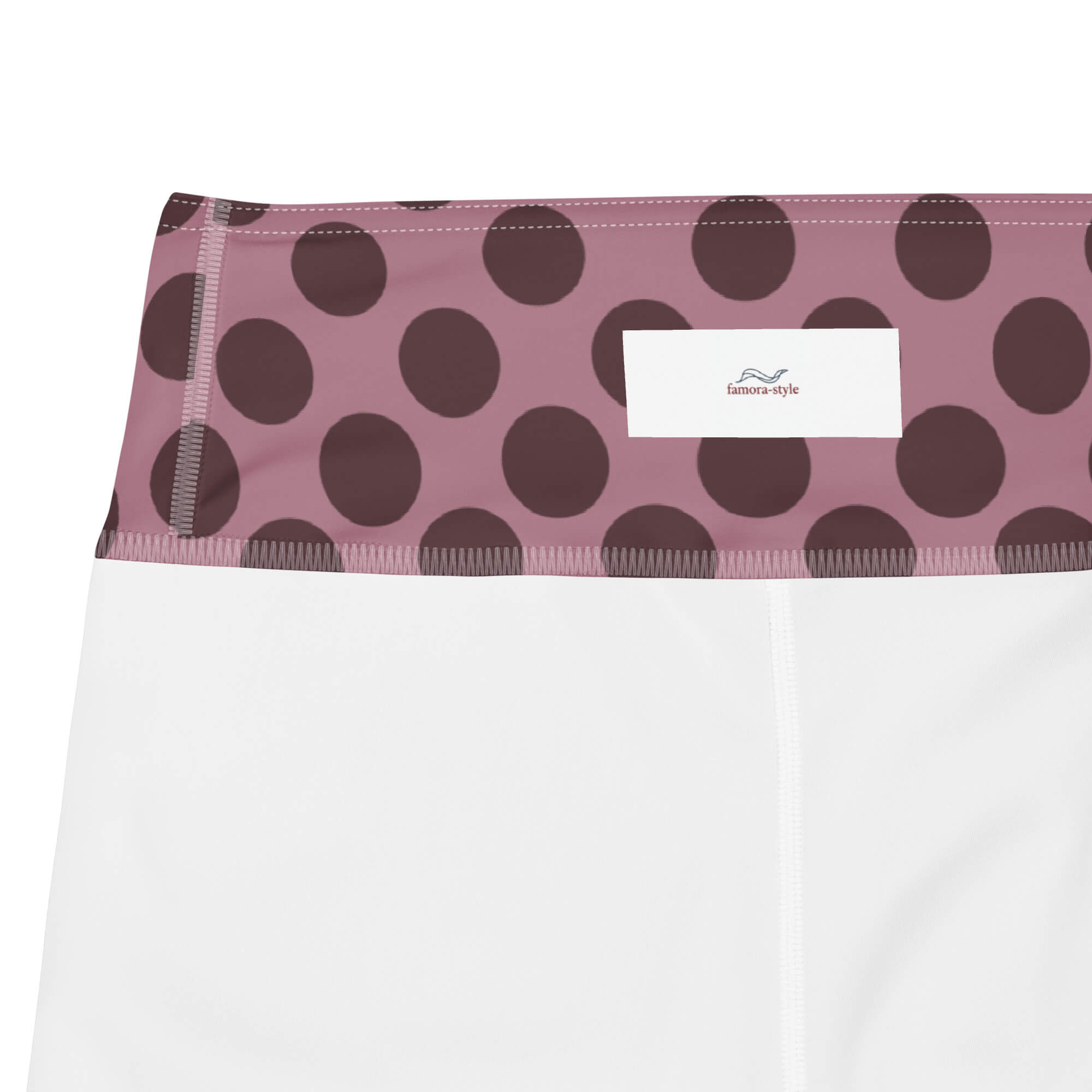 Mondkreis Yoga Shorts – Detail High-Waist-Bund mit angenehmer Kompression | Famora-Stil